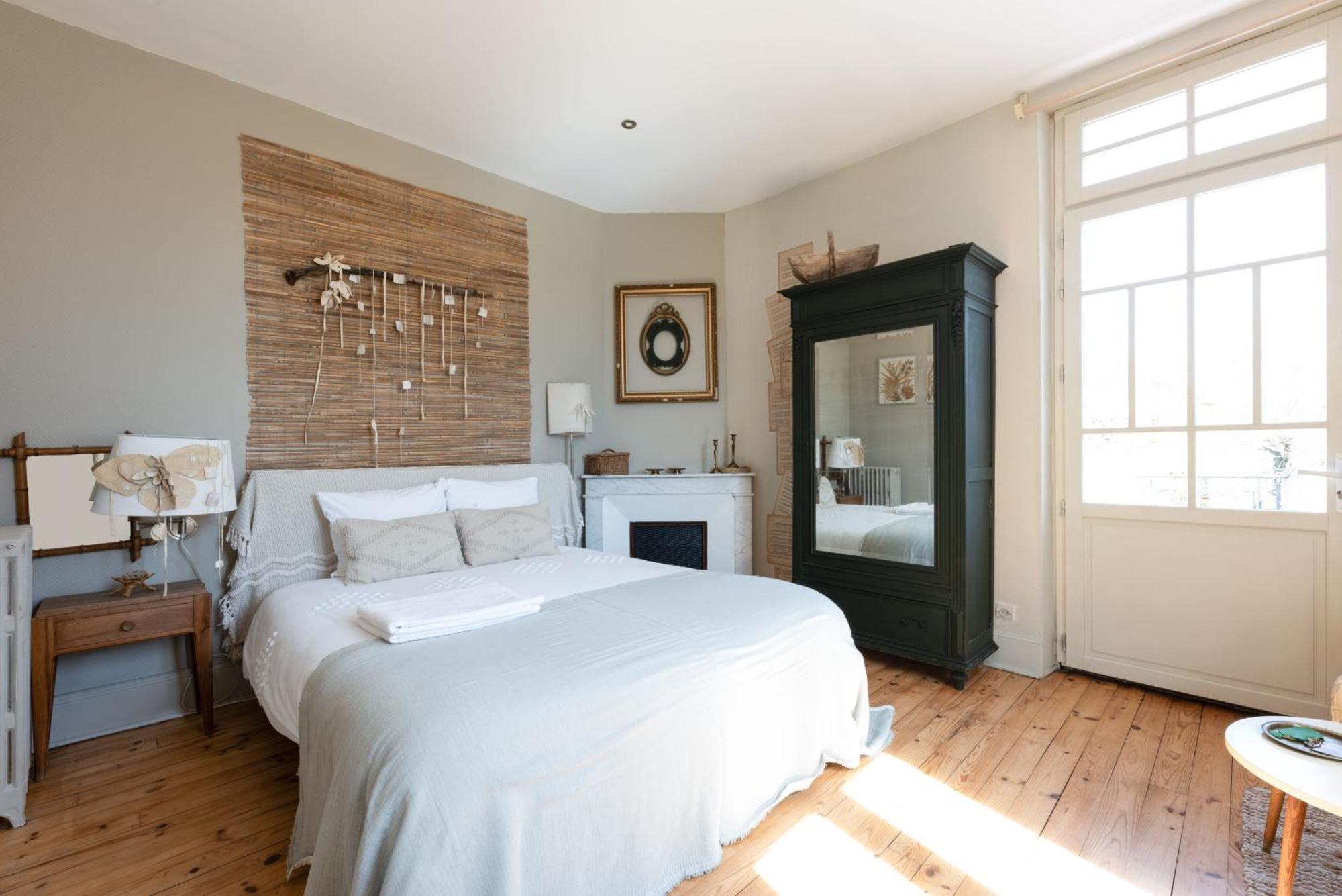 Apartamento Demeure Urbaine Romans-sur-Isère Exterior foto